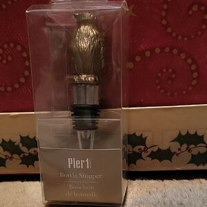 Pier 1 Gold Decorative Bottle Stopper